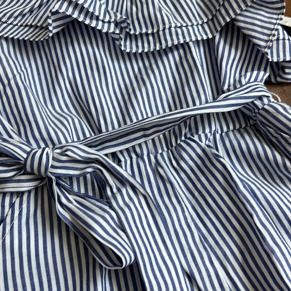 Girls Striped Romper - Picture 2 of 4